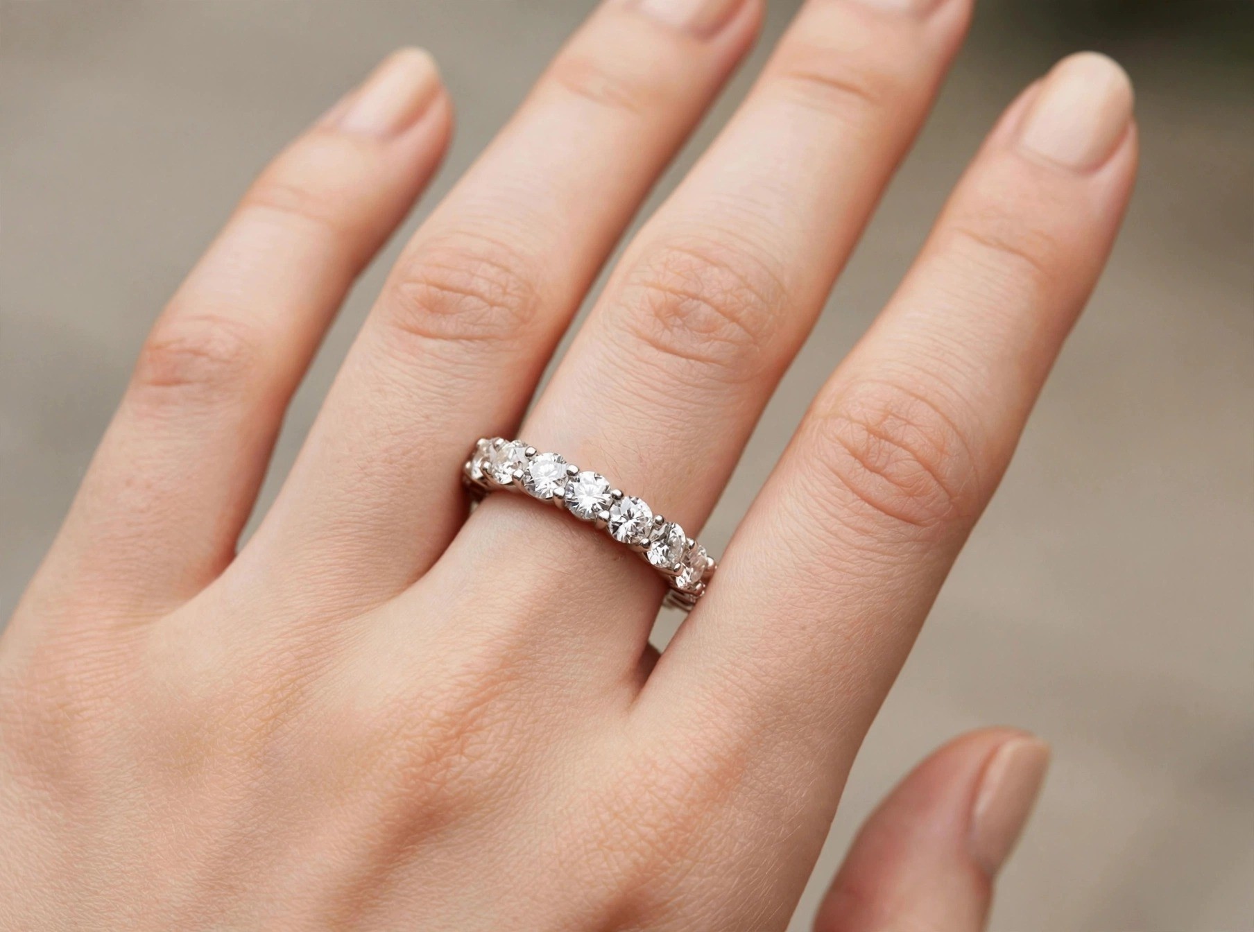 Aliança em Ouro 18k com Diamante