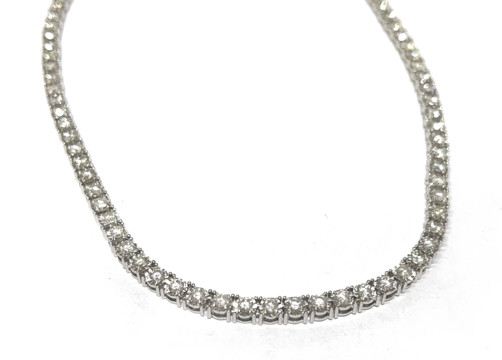 Colar Riviera em Ouro Branco 18k com Diamante II