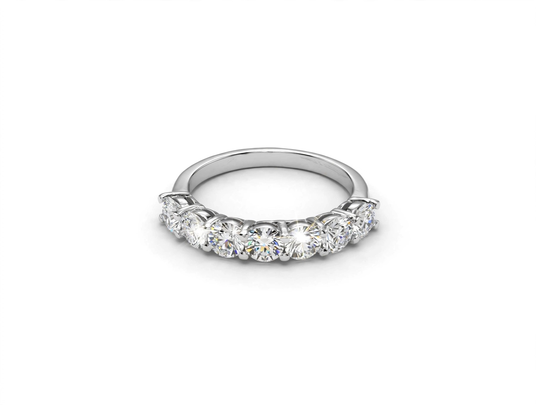 Aliança em Ouro Branco 18k com Diamante II